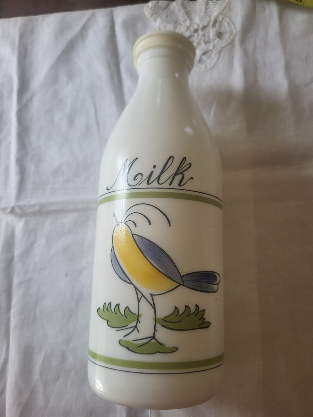 Vtg egizia milk glass bottle bird italy kitchen decor hand painted farmhouse